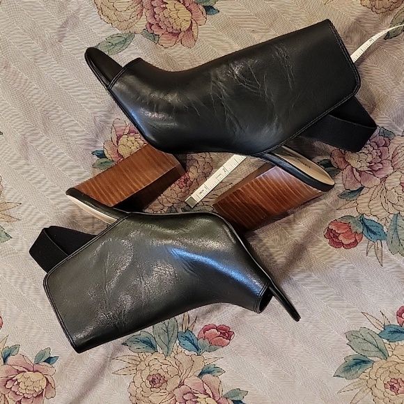 Open Toe Booties by Nine West - Picture 4 of 5